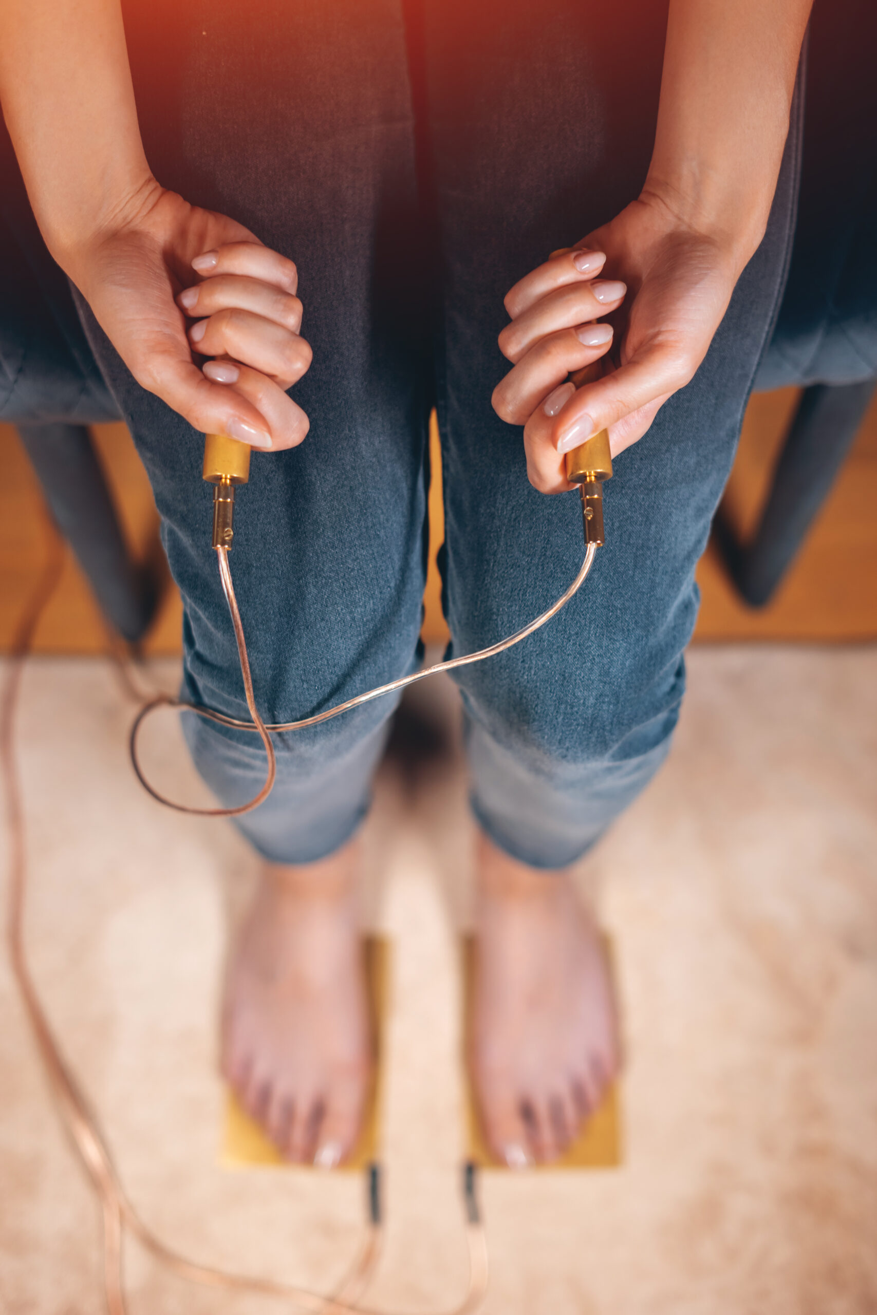 patient use bioresonance therapy in alternative medicine